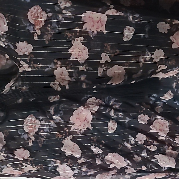 ZARA - Premium Collection - Picture 5 of 5